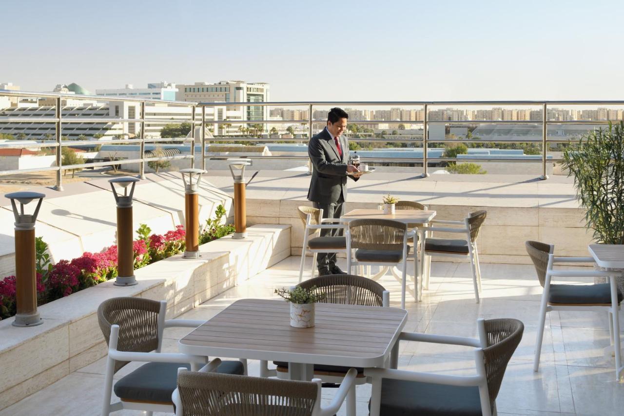 อินเตอร์คอนติเนนตัล ริยาดห์ Hotel ภายนอก รูปภาพ The Westin Dubai